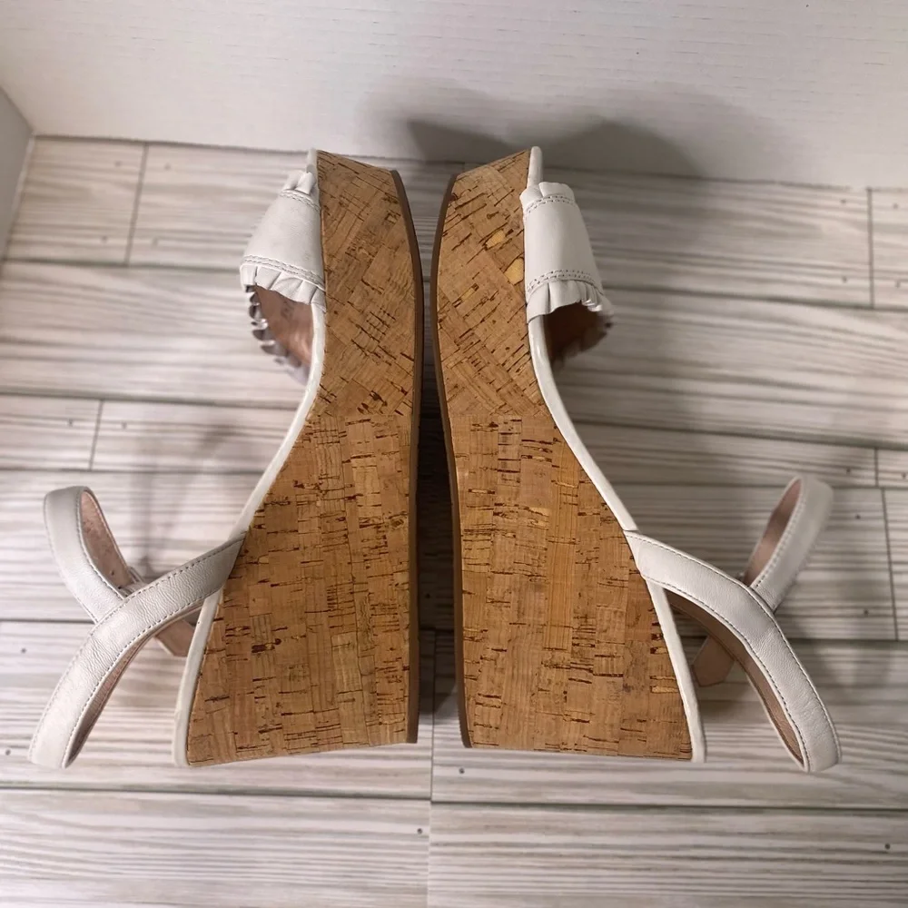 Kate Spade Tomas Wedge Sandals size 9.5 NWT - Picture 5 of 10